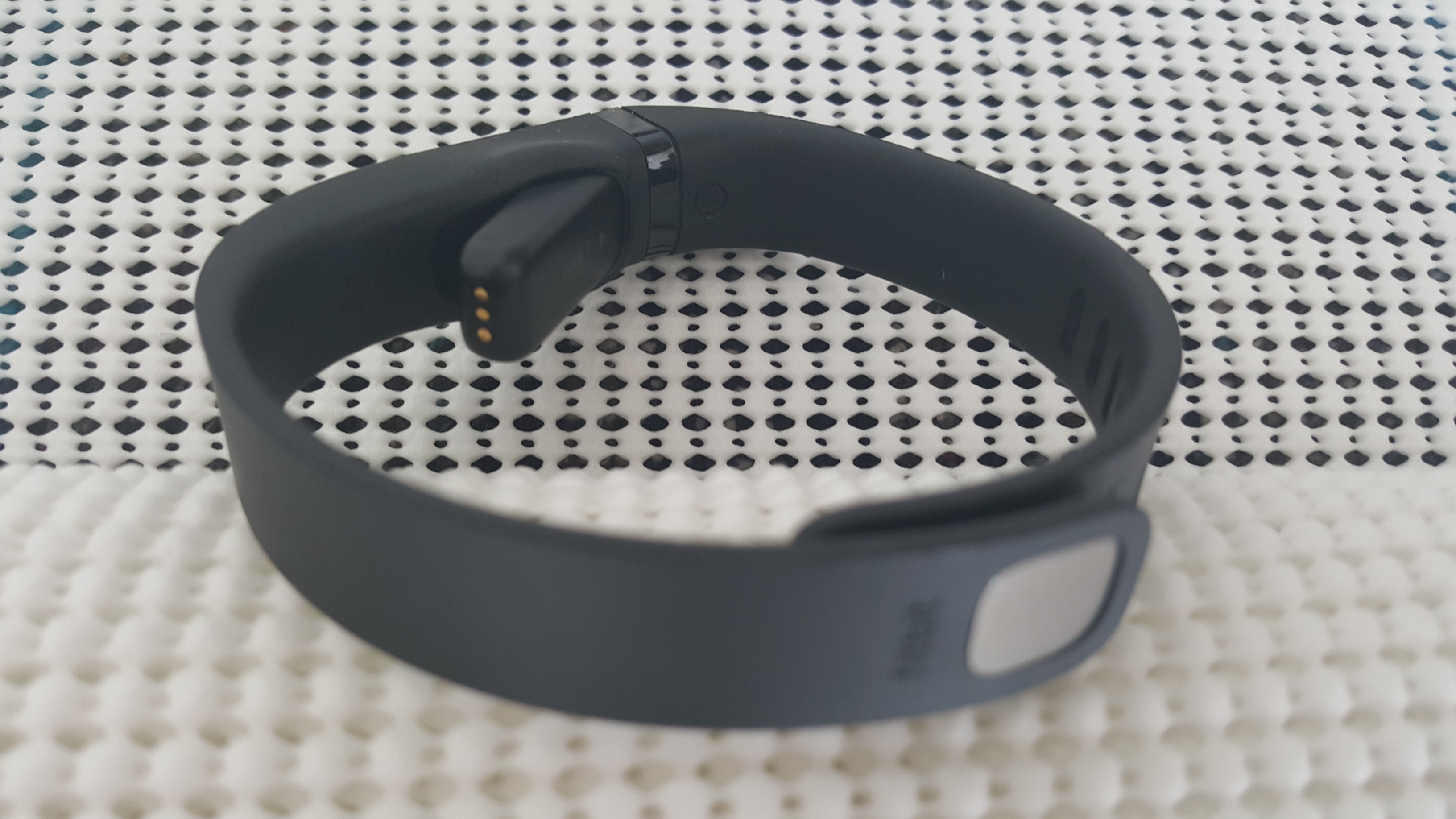 A Lazy Urban Dweller's Belated Fitbit Flex Review - Tech Void